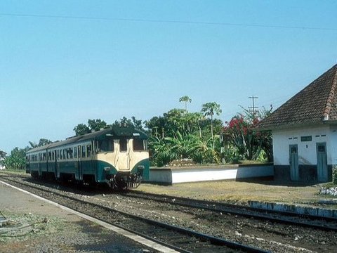 Foto Stasiun Bangil Tahun 1980