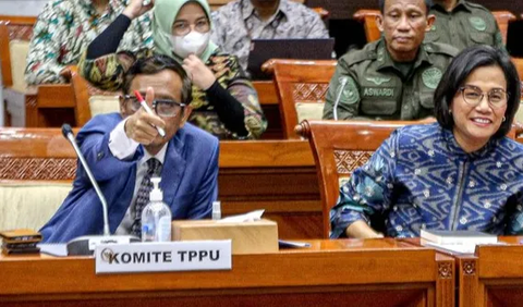 Mahfud MD menyebut, Panji Gumilang memegang ratusan rekening