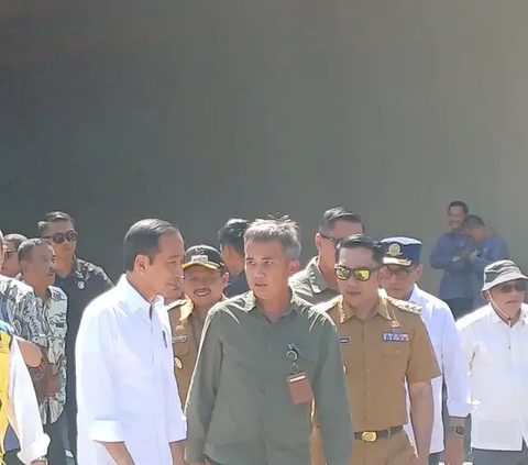 VIDEO: Jokowi Bangga Terowongan Kembar Tol Cisumdawu Milik Jusuf Hamka Pertama di Indonesia