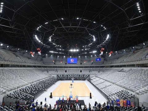FOTO: Kelas Dunia! Inilah Penampakan Indonesia Arena yang Siap Jadi Venue Piala Dunia Basket 2023