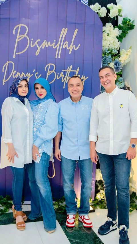 Serba Biru, Ini Potret Perayaan Ulang Tahun Denny Wardhana Suami Marini Zumarnis