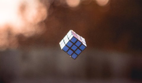 Cara Menyelesaikan Rubik