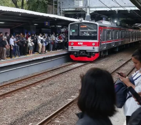 Beli Puluhan Rangkaian KRL Hingga 2027, KCI Minta Uang ke Negara