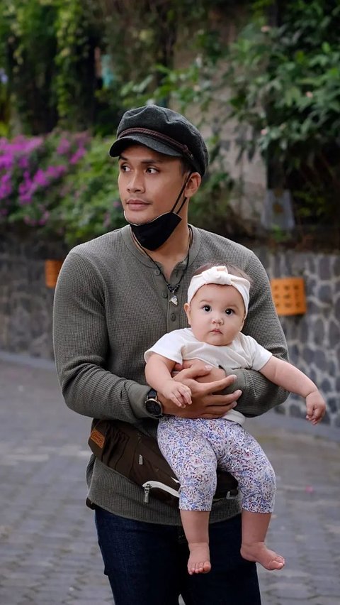 Randy kini menjadi ayah dari dua anak yaitu Blair dan Asher.