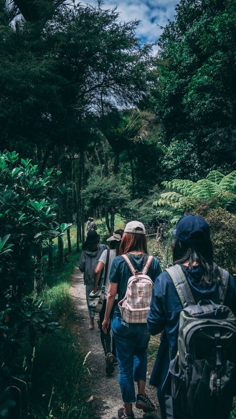 7 Masalah Kesehatan yang Umum Dialami saat Berlibur dan Berjalan-jalan di Alam Terbuka