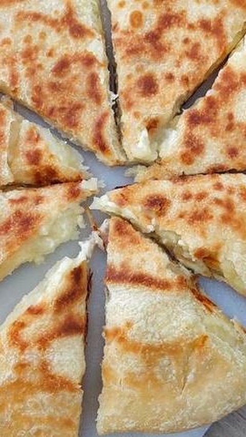 2. Potato Cheese Bread Gurih