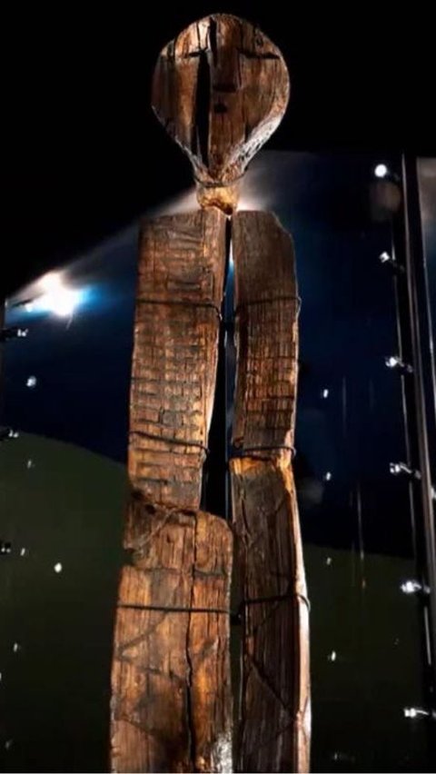 Ini Patung Kayu Tertua di Dunia, Usianya Lebih Tua dari Piramida Mesir dan Ada Simbol Misterius