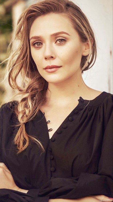 2. Elizabeth Olsen