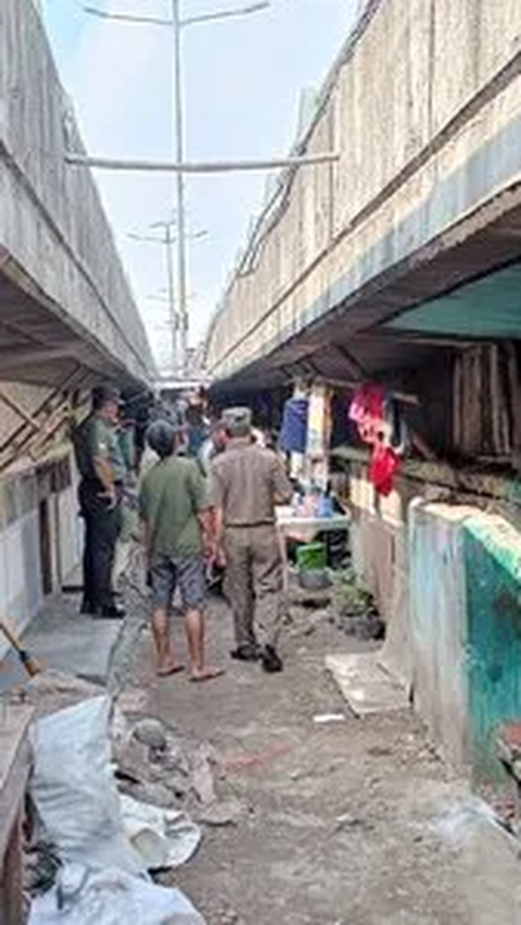 Warga Kolong Tol Angke Bakal Direlokasi, Pemprov DKI Siapkan 52 Unit Rusunawa