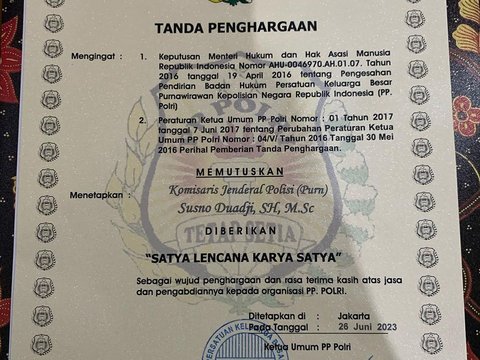 Kaget Raih Penghargaan Satya Lencana Karya Satya