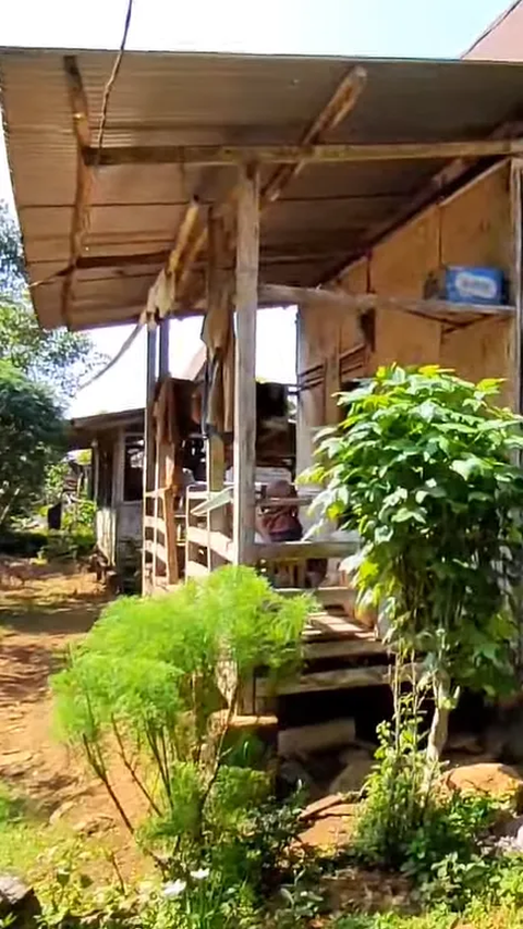 Uniknya Kampung Sempurmayung di Sumedang, Masih Dihuni Warga dengan Rumah Adat Sunda