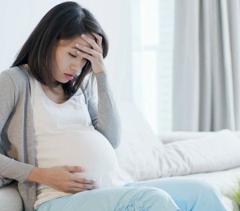 Physical and Mental Problems that Lurk After Giving Birth