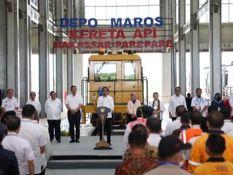 Viral Video Warga Piknik di KA Makassar-Parepare, Begini Penjelasan Kemenhub