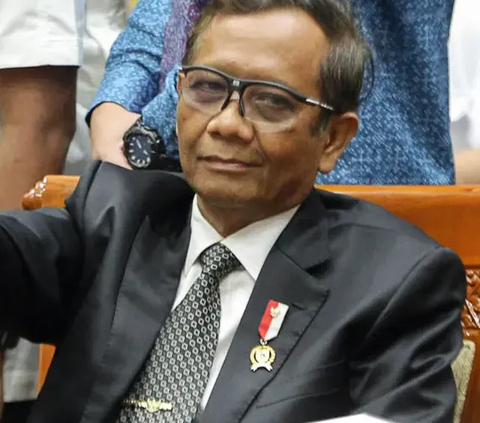 Menko Polhukam, Mahfud MD memastikan proses hukum Panji Gumilang terus berjalan. Sementara, pemerintah tidak akan membubarkan pondok pesantren Al-Zaytun.