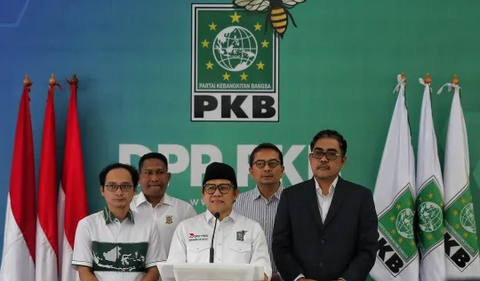 Di sisi lain PKB terus membuka komunikasi dengan partai manapun. Tetapi paling intensif masih bersama Gerindra.