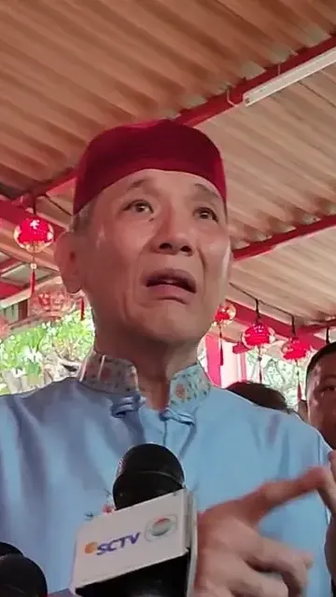 VIDEO: Ditinggal Sopir, Jusuf Hamka Naik Angkot saat Peresmian Tol Cisumdawu