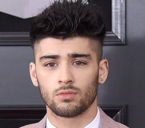 Zayn Malik Ungkap Alasan Hengkang dari One Direction