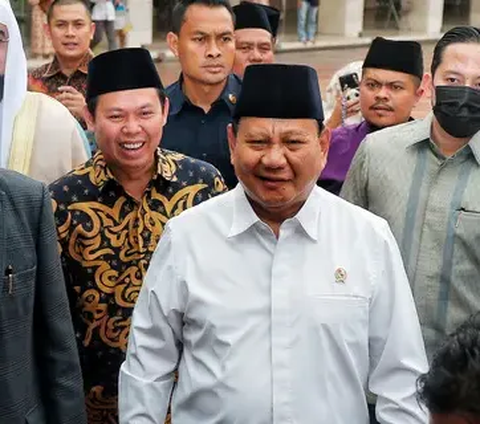 Satu Kata Prabowo untuk Ganjar dan Anies: Gubernur, Profesor