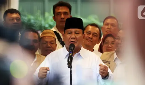 Djayadi menilai cara berkomunikasi yang kini ditonjolkan oleh Prabowo Subianto ke publik, menarik simpati dari para pemilih. Terutama dari kalangan pendukung Jokowi.