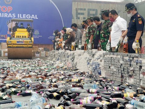 Cara Unik Negara Gempur Rokok Ilegal