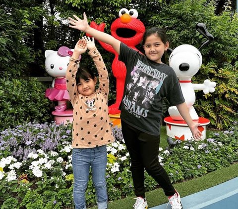 Potret Seru Audy Item dan Iko Uwais Liburan di Jepang, Dua Putri Cantiknya Sukses Curi Perhatian Netizen
