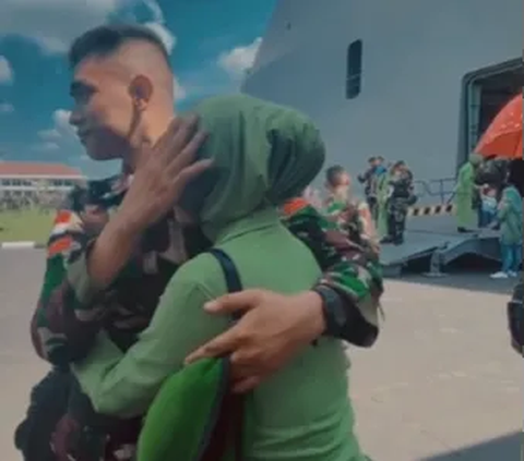 Momen Haru Istri Anggota TNI Ditinggal Tugas Suami, Tak Kuasa Tahan Tangis Kondisi Sedang Hamil