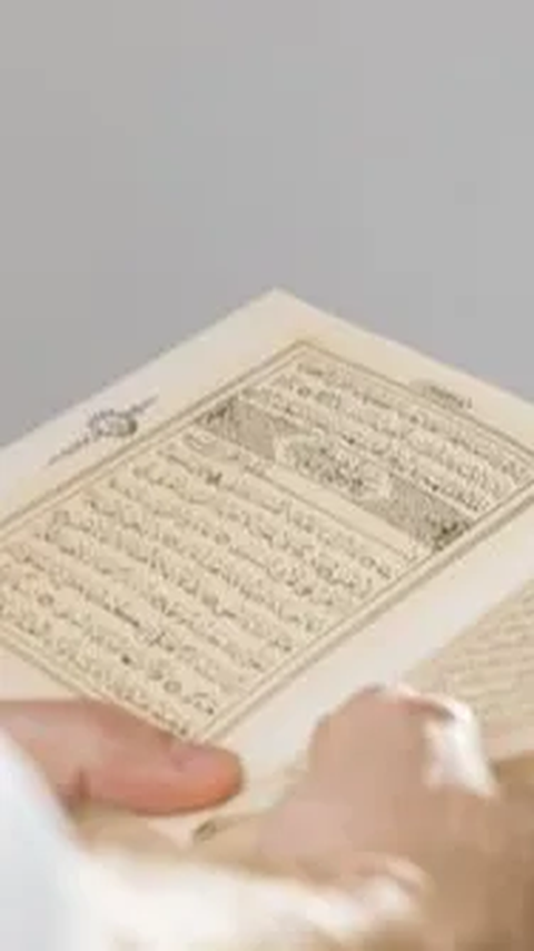 Tanggapi Pembakaran Kitab Suci, Kuwait Cetak 100.000 Eksemplar Mushaf Alquran Berbahasa Swedia