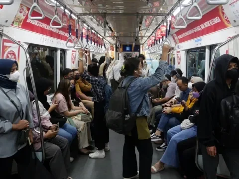 15 Juta Orang Naik MRT Jakarta Selama Januari-Juni 2023