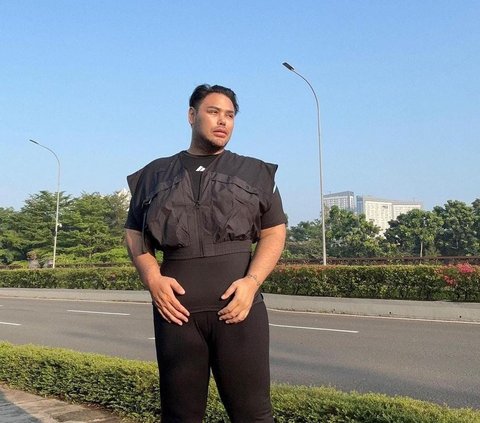 Sudah Turun 50 Kg, Ini Potret Terbaru Ivan Gunawan yang Semakin Langsing - Kini Berat Badannya Turun Lagi 8.5 Kg