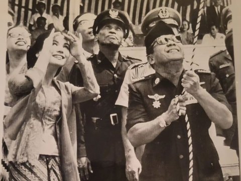 Foto lawas ini sempat menjadi sorotan.