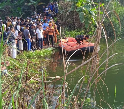 Tiga orang tenggelam di Danau Kuari, Kecamatan Cigudeg, Kabupaten Bogor, Jumat (14/7) dini hari.