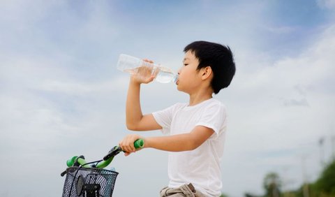 Dampak Buruk BPA Pada Kesehatan Bayi dan Anak-Anak