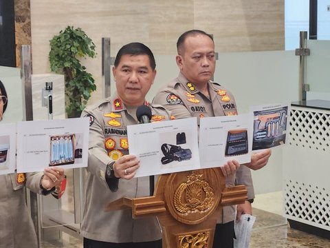 Penggunaan senjata yang diperuntukan untuk personel Polda Metro Jaya ini bertujuan memenuhi nilai-nilai hak asasi manusia (HAM).
