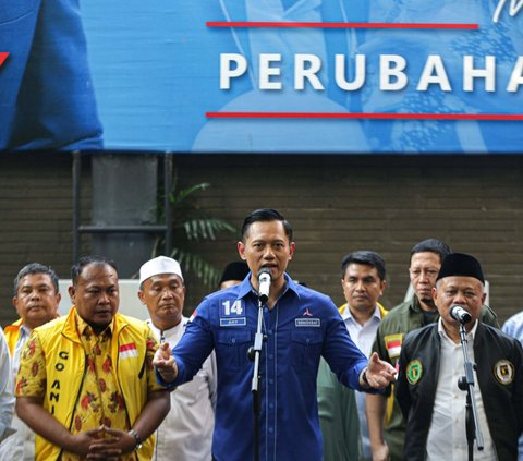 Ketua Umum Partai Demokrat Agus Harimurti Yudhoyono (AHY) mengaku tak masalah jika tidak menjadi cawapres Anies Baswedan.