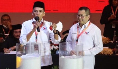 Partai Persatuan Indonesia (Perindo) mengusulkan nama Tuan Guru Bajang (TGB) untuk dapat mendampingi Ganjar dalam kontestasi pemilihan presiden (Pilpres) mendatang.