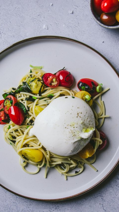 3. Spaghetti Aglio Olio