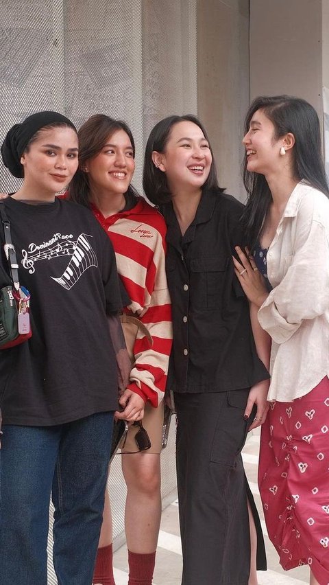 Tetap Rukun Meski Sudah Bubar, Intip Reuni Girlband Blink