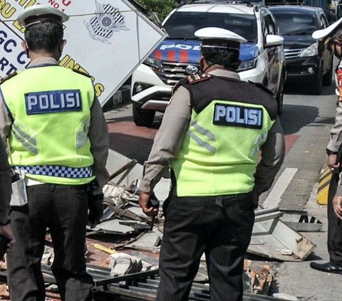 Kapolsek Pagedangan AKP Seala Syah Alam mengungkapkan, pihaknya telah menilang pengemudi mobil inisial WC (40) yang cekcok dengan atlet MMA Rudy 'The Golden Boy' di kawasan bundaran Greenwich Park, BSD, Pagedangan, Kabupaten Tangerang.