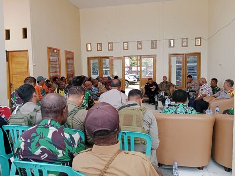 Kondisi Dogiyai Berangsur Kondusif, TNI-Polri Kumpulkan Tokoh Masyarakat Pasca-Kerusuhan