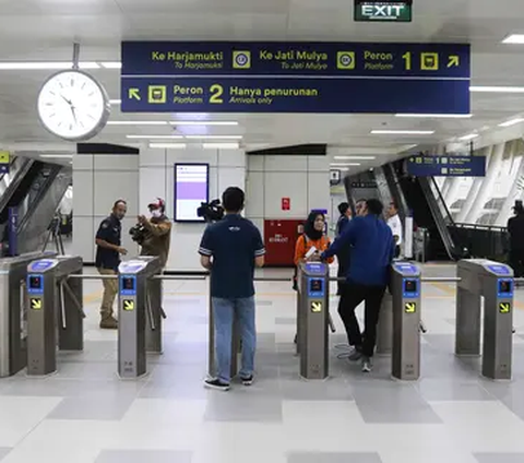 Uji Coba LRT Jabodebek Dihentikan Sementara, Kemenhub Minta Maaf