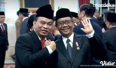 Budi Arie Setiadi merupakan Ketua Umum Relawan Pro Jokowi (ProJo)