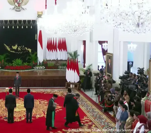 Saiful Rahmat Dasuki  juga turut dilantik Presiden Joko Widodo pada reshuffle kali ini. Sayang, kekayaan laki-laki yang kini menjabat sebagai Wakil Menteri Agama belum diketahui secara pasti.