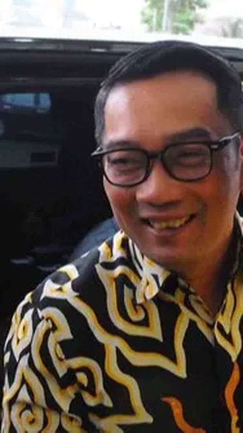 Gubernur Jawa Barat, Ridwan Kamil mengatakan para calon siswa yang dibatalkan kepesertaannya sudah melalui kajian tim.