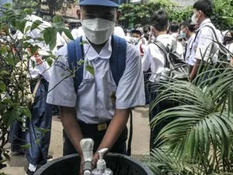 Kepesertaan Ribuan Calon Siswa SMA/SMK Negeri di Jabar Dibatalkan, Ini Penjelasan Ridwan Kamil