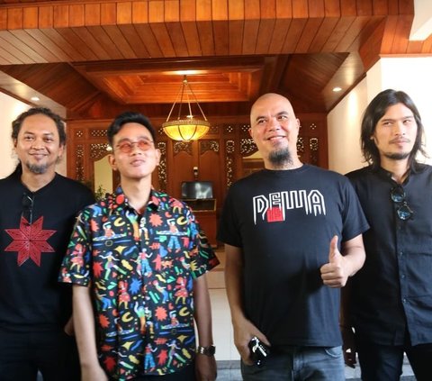 Dhani mengklaim konser bertajuk 'Dewa 19 featuring All Stars Stadium Tour 2023' nanti akan berlangsung meriah. Karena bukan hanya diikuti artis dalam negeri, seperti Sandi Sandoro, Mahalini dan Lyodra, namun juga berkolaborasi dengan musisi dunia.