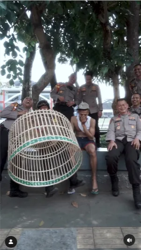 Konten Pak Bhabin Nyari ODGJ Bareng Jenderal Polisi, Ujungnya Bikin Ngakak