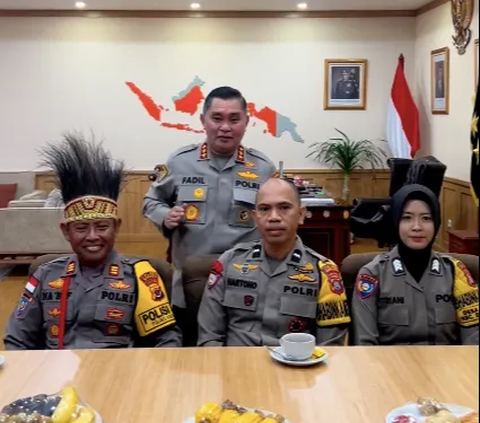 Jenderal Polisi Undang Tiga Bhabinkamtibmas, Satu Polwan dari Kalimantan Tengah