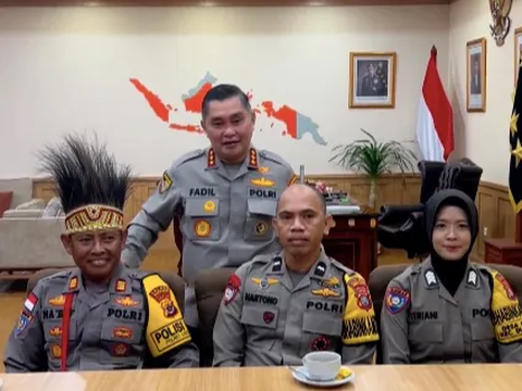 Jenderal Polisi Undang Tiga Bhabinkamtibmas, Satu Polwan dari Kalimantan Tengah