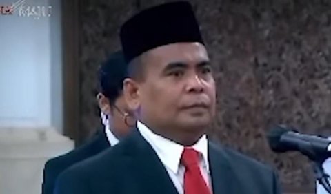 Paiman menyelesaikan pendidikan SLTA di Jakarta pada 1989