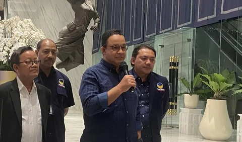 Lagi pula, Willy mengungkapkan, Tim 8 sudah melakukan rapat internal pada hari Senin (17/7). Sedangkan, agenda Tim 8 yang batal hari ini sedianya untuk makan siang saja.